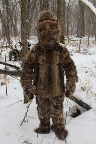 That thing can’t be comfortable to wear. (Photo:  Enkiduism )